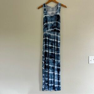 🦋 Viamor Blue White Tie Dye Sleeveless Maxi Dress Medium